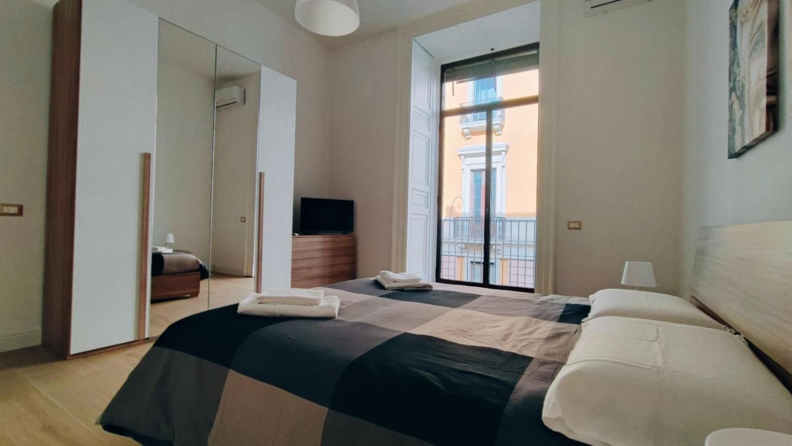 Duhome Apartment In The Heart Of Catania Ngoại thất bức ảnh